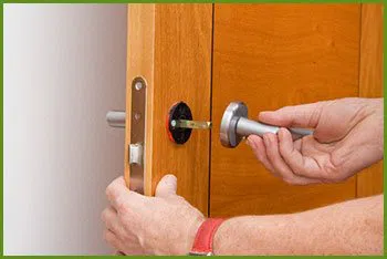 Neighborhood Locksmith Services Houston, TX 713-357-0758 - 14-install-new-Lock